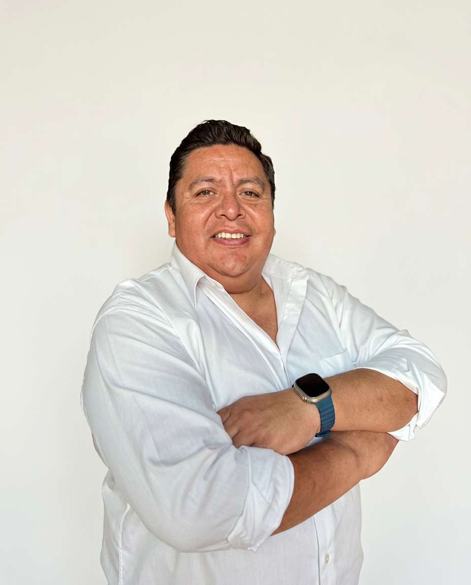 Mauro Salinas